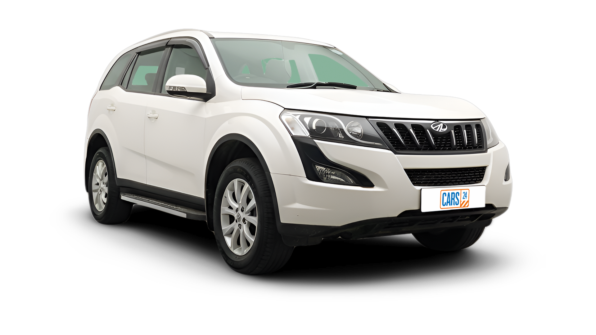 Mahindra XUV500-img